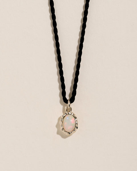 October Ovalado Pendant