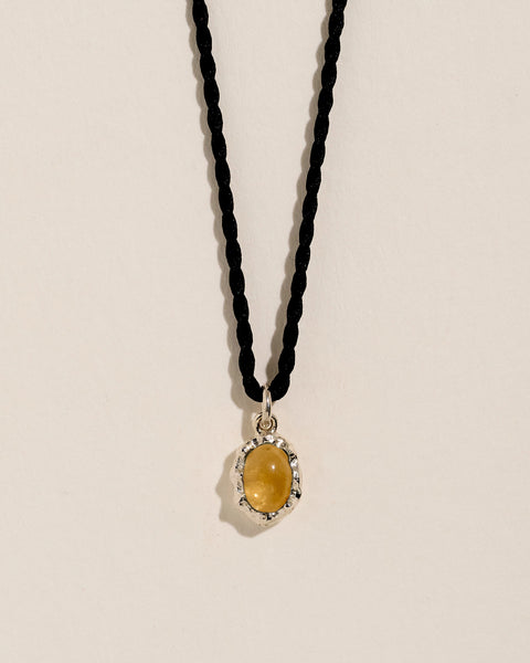 November Ovalado Pendant