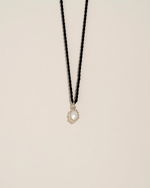 June Ovalado Pendant