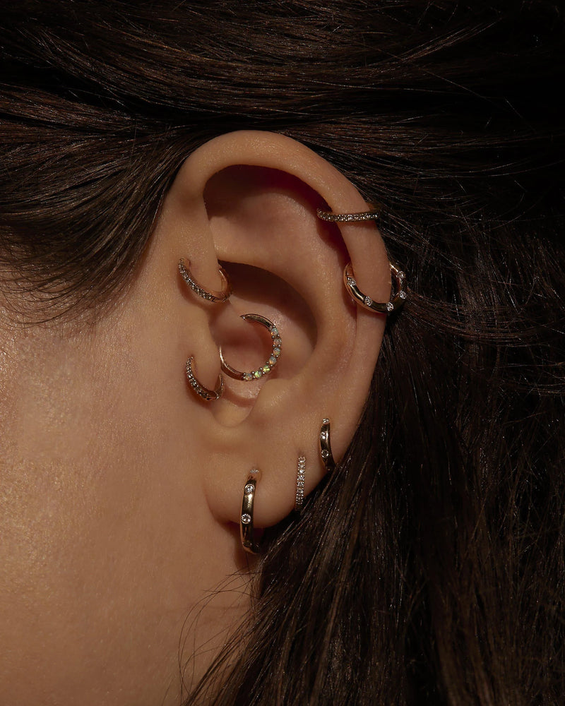 Dot Clicker by Pamela Love – Piercing in #product_material# (#product_color#). 