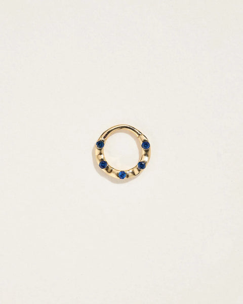 Dot Clicker by Pamela Love – Piercing in #product_material# (#product_color#).  dot-clicker-gold-sapphire-blue