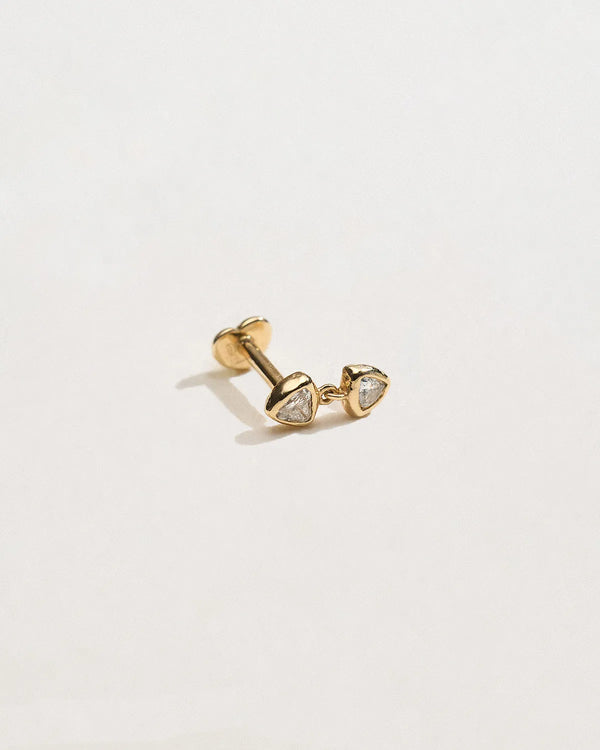 Duo Triangle Stud by Pamela Love – Piercing in #product_material# (#product_color#). 