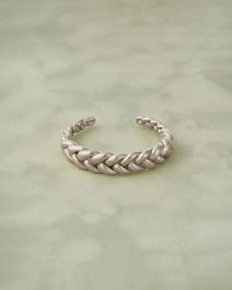 Pythia Cuff by Pamela Love – Bracelets in #product_material# (#product_color#).