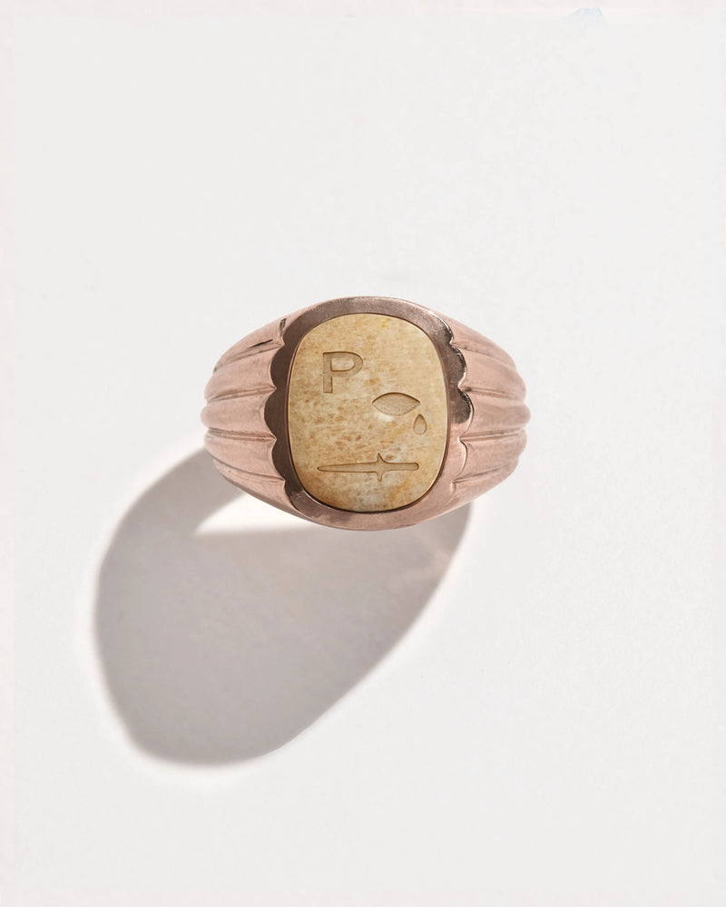 Scallop Signet by Pamela Love – Ring in #product_material# (#product_color#). 