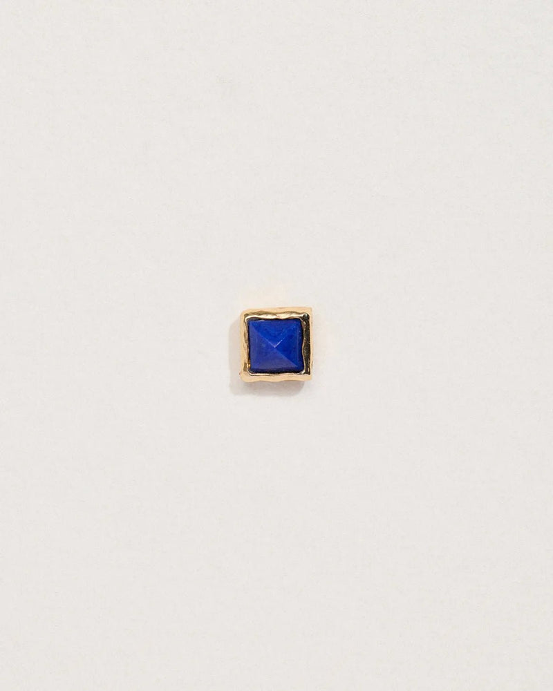 Stone Pyramid Stud by Pamela Love – Piercing in #product_material# (#product_color#). 