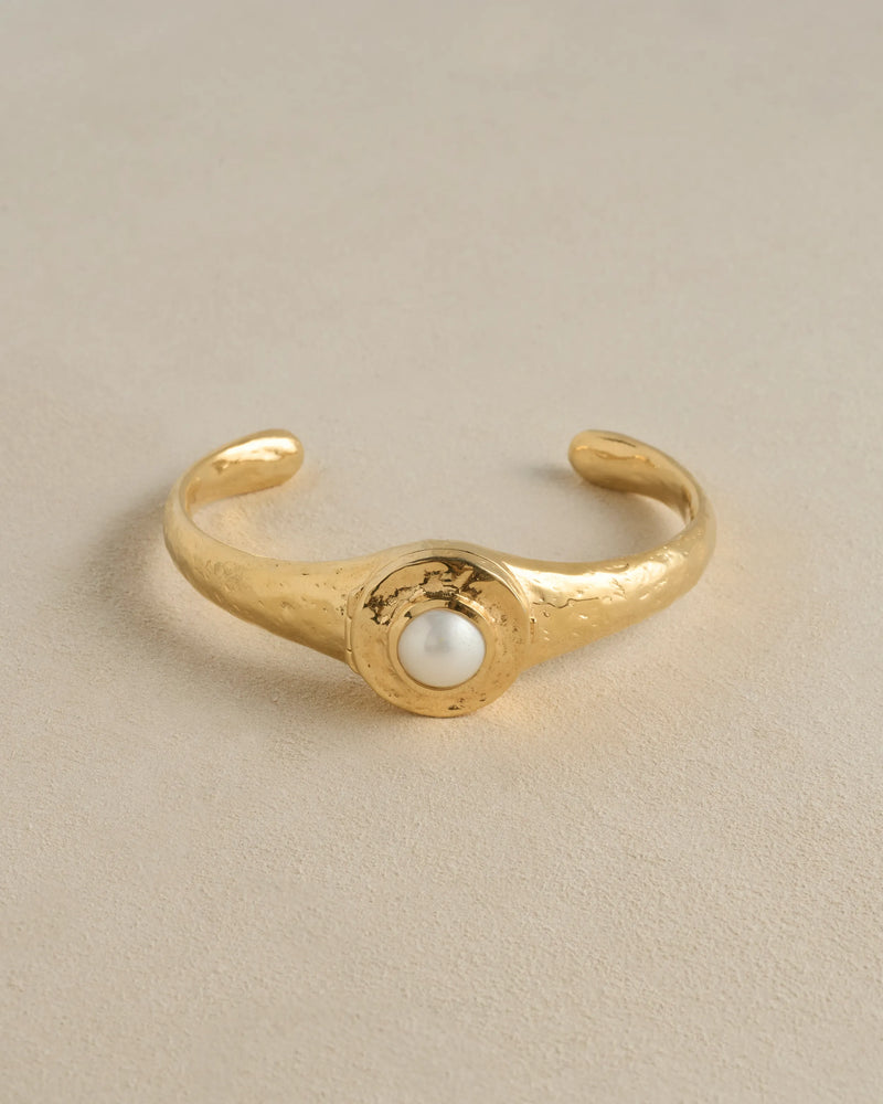 Vivianna Locket Cuff by Pamela Love – Bracelets in #product_material# (#product_color#). 