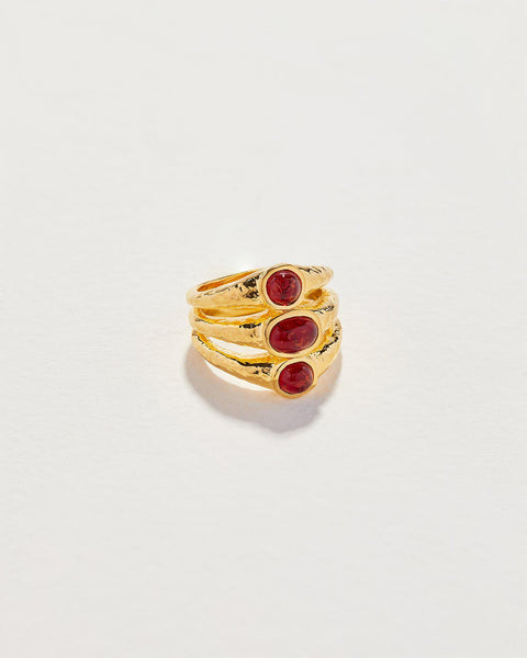 gold plate ring with ruby glass