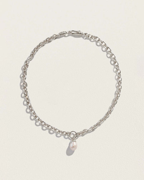 silver pearl pendant necklace