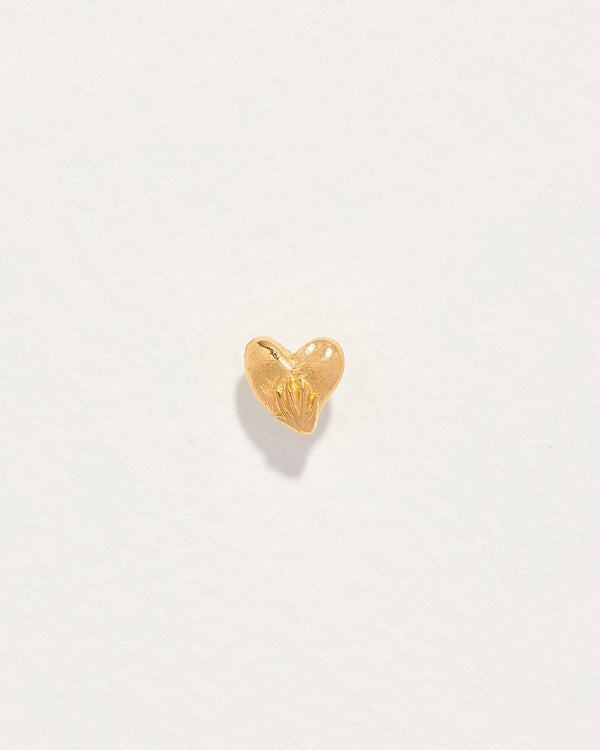 gold heart stud earring