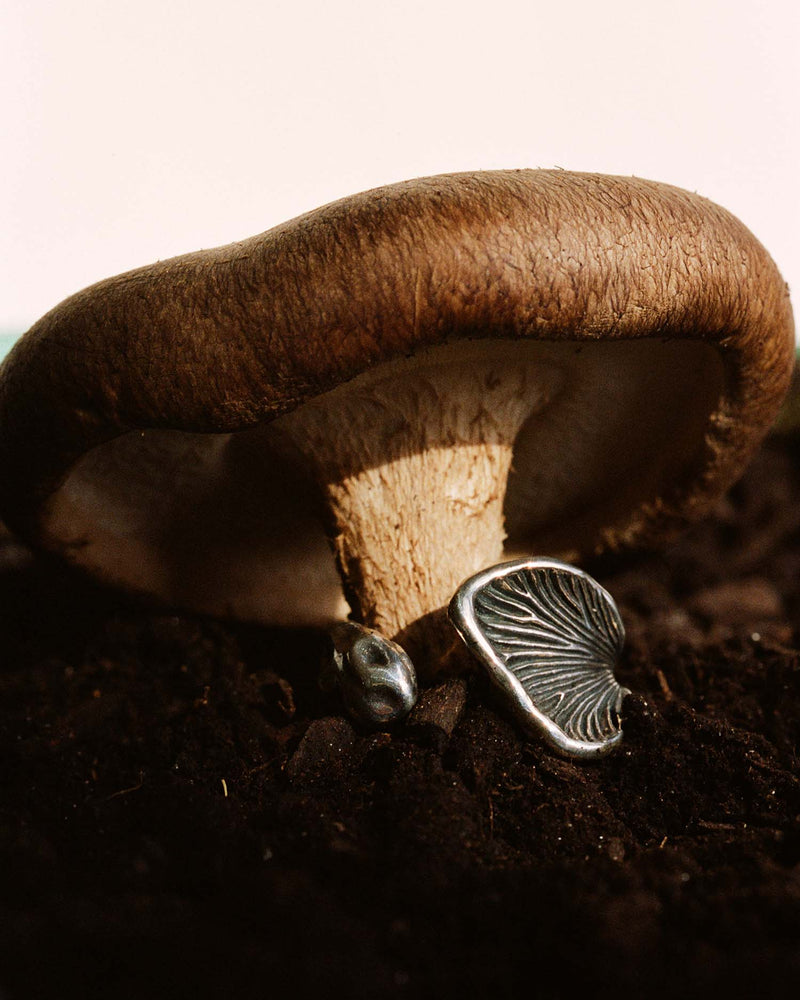 silver mushroom ring