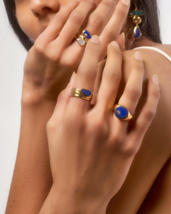 lapis rings on the models hand