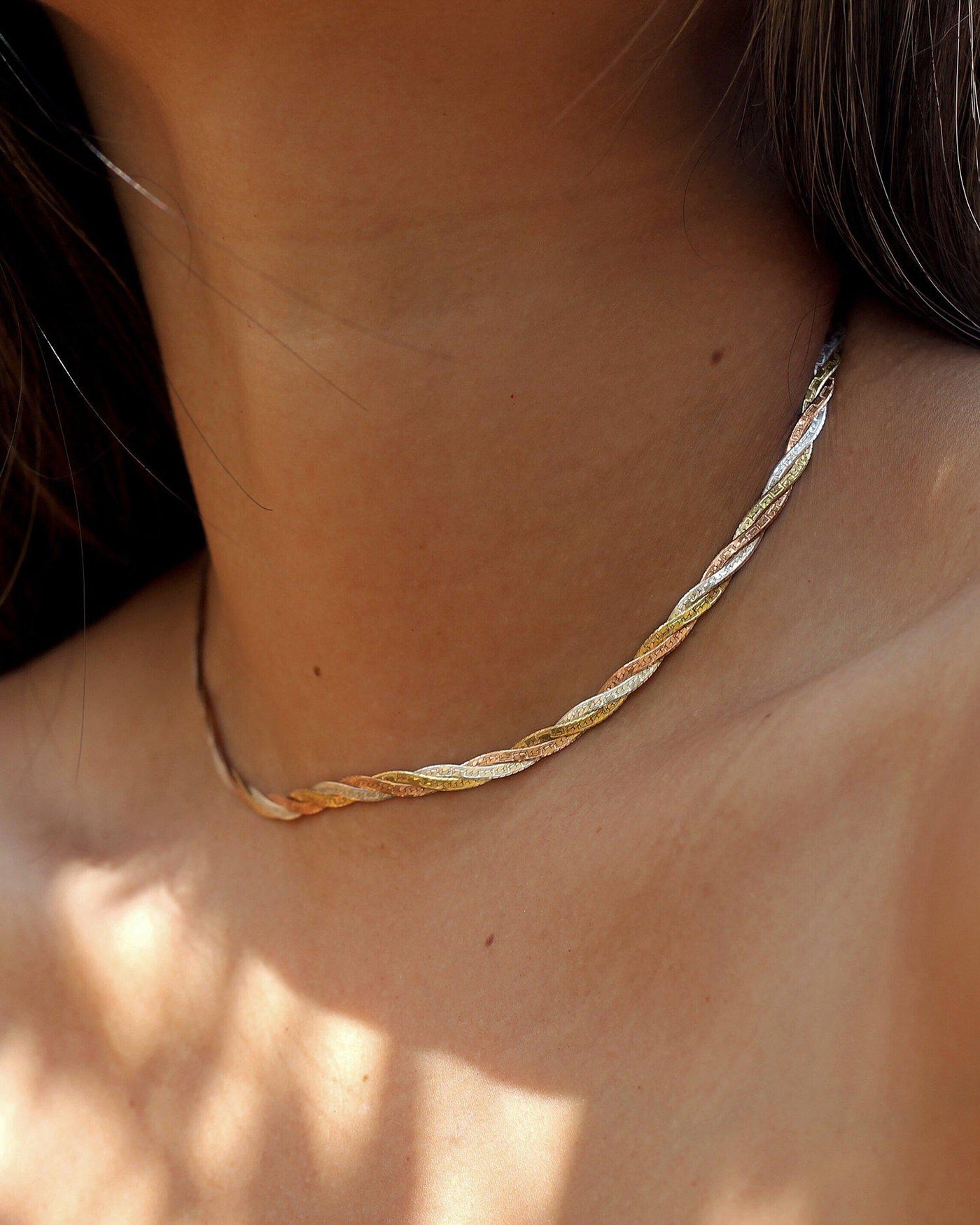Twisted Tricolor Herringbone Chain Necklace - 14