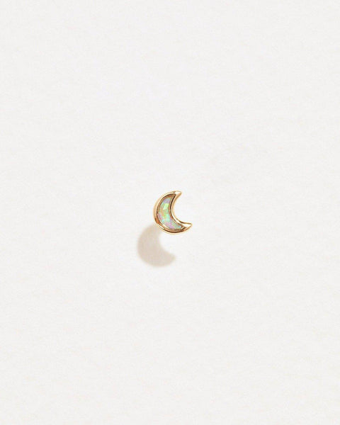 Moon Stud by Pamela Love – Piercing in #product_material# (#product_color#). moon-stud