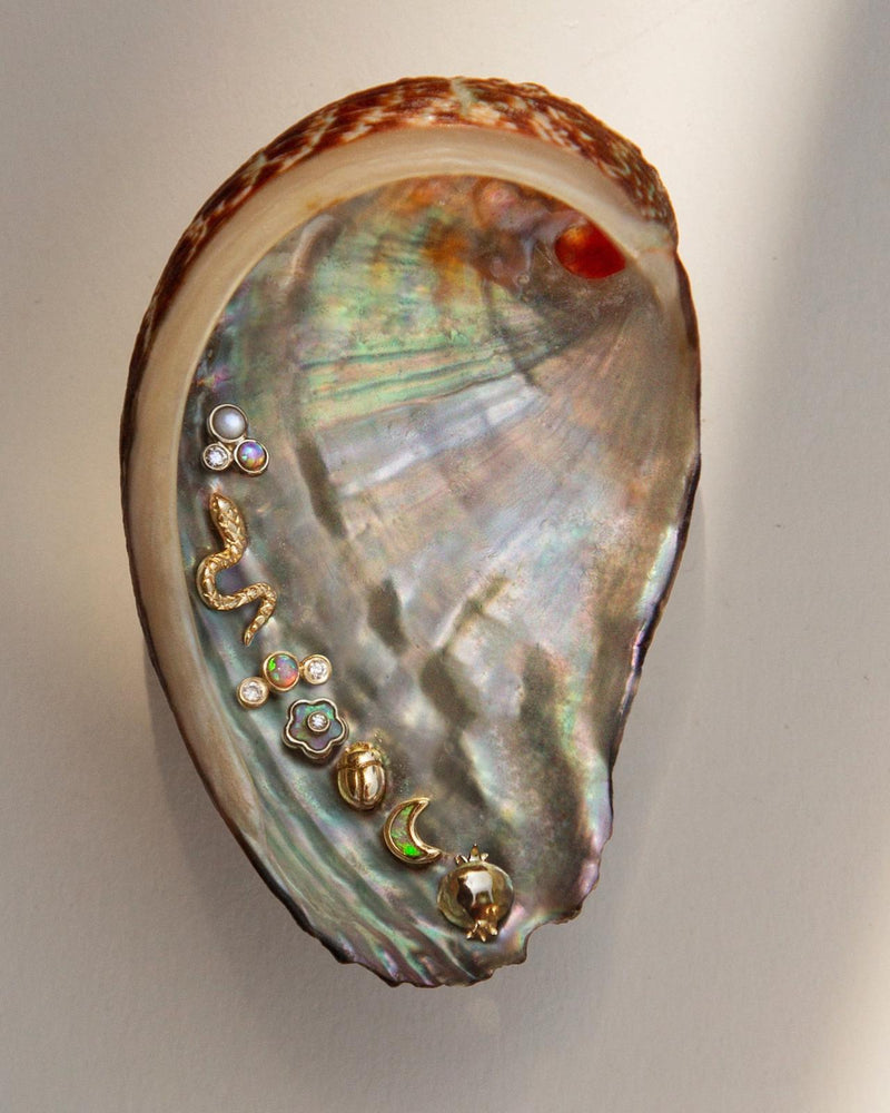 Serpent Stud by Pamela Love – Piercing in #product_material# (#product_color#).