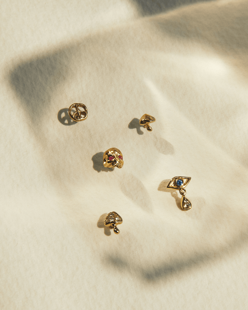 Memento Mori Stud by Pamela Love – Piercing in #product_material# (#product_color#).